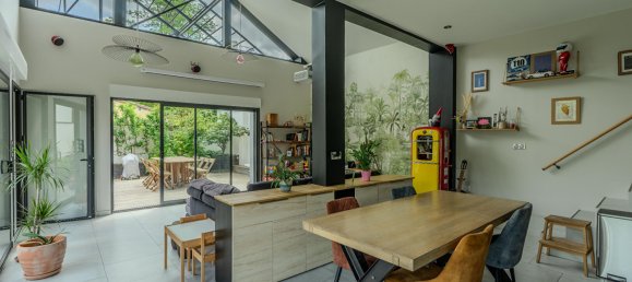 5 bedrooms House in Nantes, France No. 98232 3