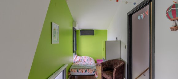 5 bedrooms House in Nantes, France No. 98232 10