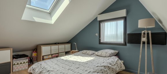 5 bedrooms House in Nantes, France No. 98232 5