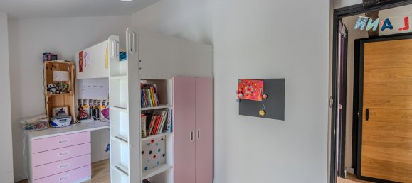 5 bedrooms House in Nantes, France No. 98232 8