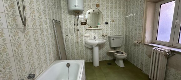 11 rooms Apartment in Naples, Italy No. 144867 28