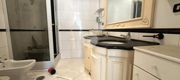 11 rooms Apartment in Naples, Italy No. 144867 26