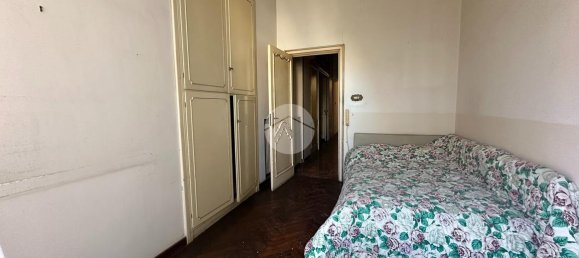 11 rooms Apartment in Naples, Italy No. 144867 21