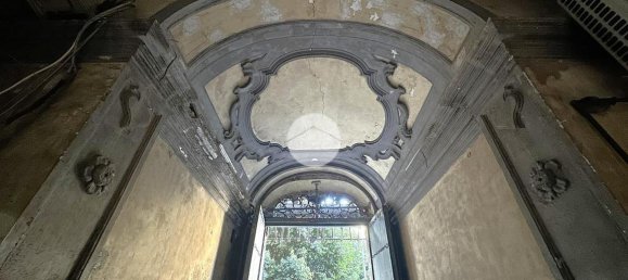 11 rooms Apartment in Naples, Italy No. 144867 6