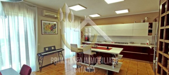 3 chambres Appartement à Catania, Italy No. 326600 8