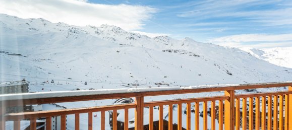 2 bedrooms Apartment in Les Belleville, France No. 1194 15