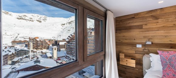 2 bedrooms Apartment in Les Belleville, France No. 1194 13