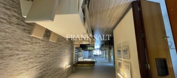  Cafe / restaurant in Saint Paul's Bay, Malta No. 13265 4