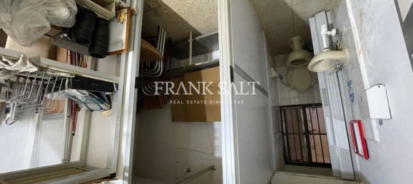  Cafe / restaurant in Saint Paul's Bay, Malta No. 13265 11