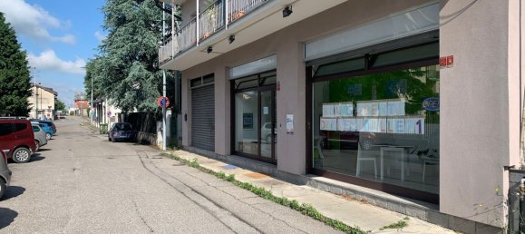 Gewerbliche Immobilie in Cesate, Italy 65m², Nr. 364804 3