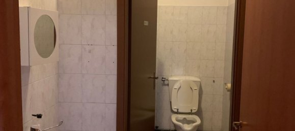 Gewerbliche Immobilie in Cesate, Italy 65m², Nr. 364804 8