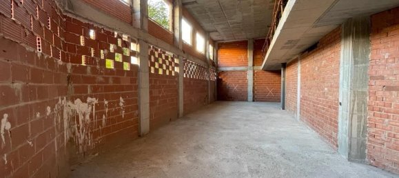 Gewerbliche Immobilien in Alicante, Spain 200m², Nr. 365299 10