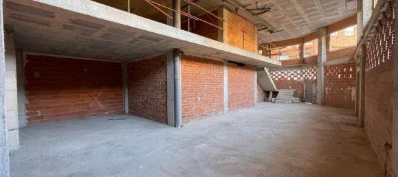Gewerbliche Immobilien in Alicante, Spain 200m², Nr. 365299 6