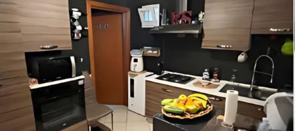 Квартира с 3 комнатами в Trepuzzi, Италия № 35000 3