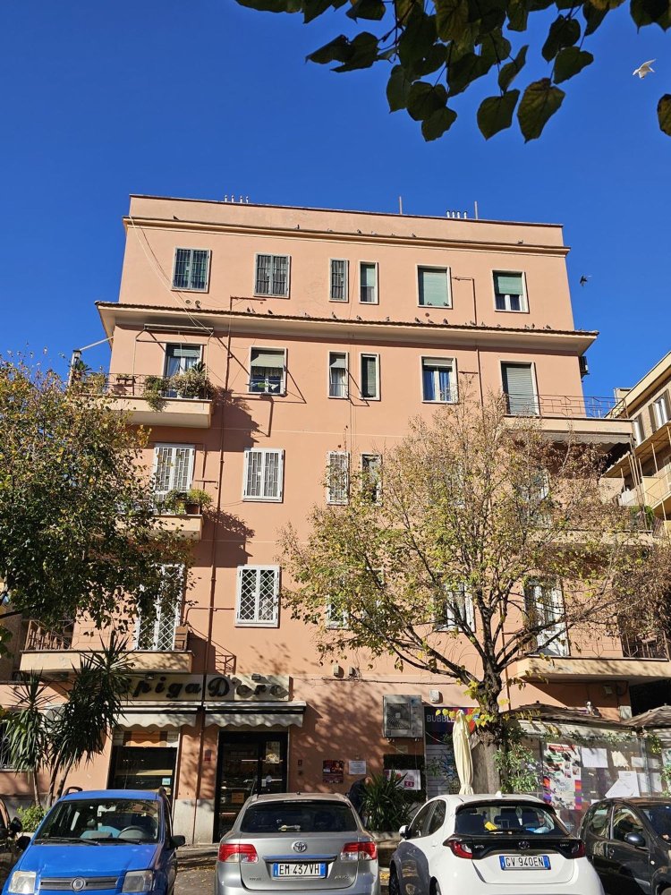 3-Zimmer Wohnung in Rome, Italy, Nr. 205292