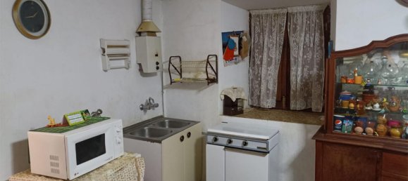 Apartamento de 2 dormitorios en Valladolid, Spain No. 191052 5