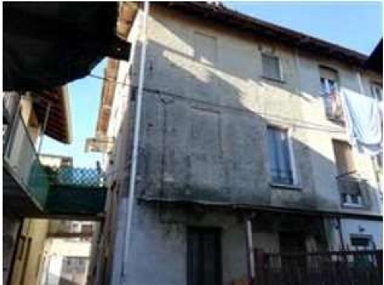 Apartamento de 4 habitaciónes en Besana in Brianza, Italy No. 7671