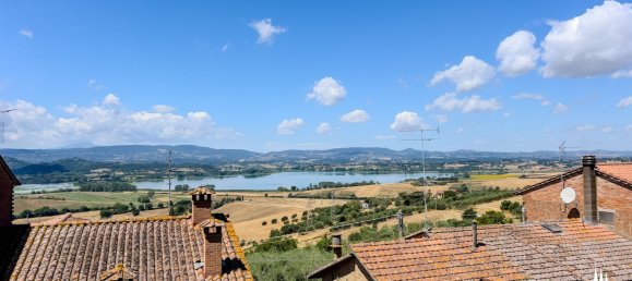 4 bedrooms Villa in Castiglione del Lago, Italy No. 57849 3