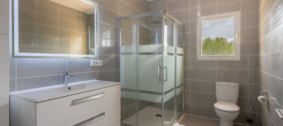 4 غرف نوم منزل في Alicante, Spain رقم 135935 25