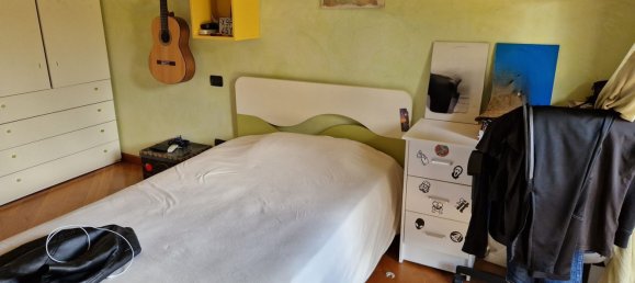 4 rooms Apartment in Calcinato, Italy No. 3391 16