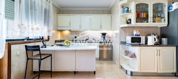 3 Schlafzimmer Wohnung in Vila Nova de Gaia, Portugal, Nr. 355727 4