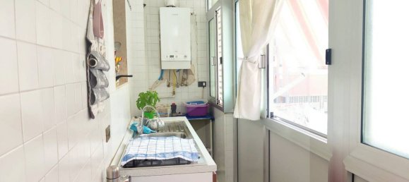 3غرفة شقة في Bari, Italy رقم 34318 28