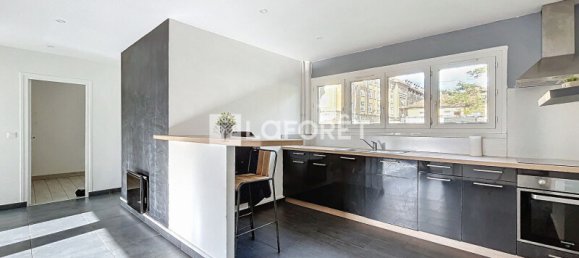 Квартира с 1 спальней в Дравей, Франция № 135102 4