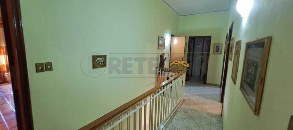 2 Schlafzimmer Wohnung in Petrosino, Italy, Nr. 328649 15