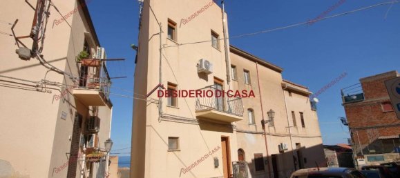 3غرفة منزل في Cefalù, Italy رقم 42625 2