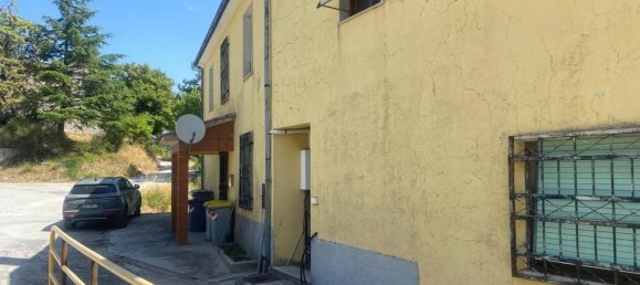 Studio in Spoleto, Italy No. 258060 5