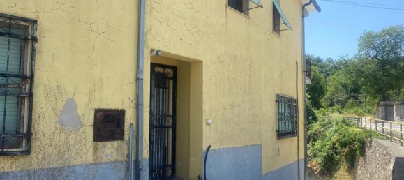 Studio in Spoleto, Italy No. 258060 3