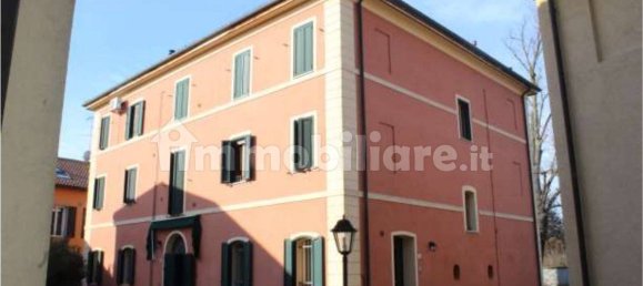 2 bedrooms Apartment in Argenta, Italy No. 19554 6
