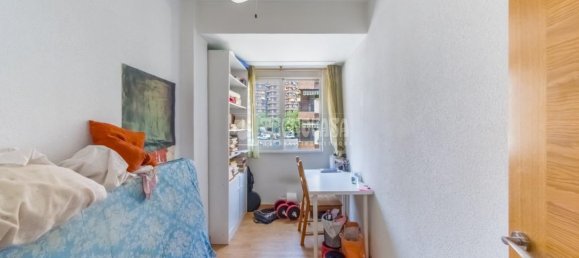 3 bedrooms Apartment in Madrid, Spain No. 175572 12