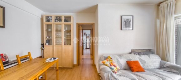 3 bedrooms Apartment in Madrid, Spain No. 175572 2