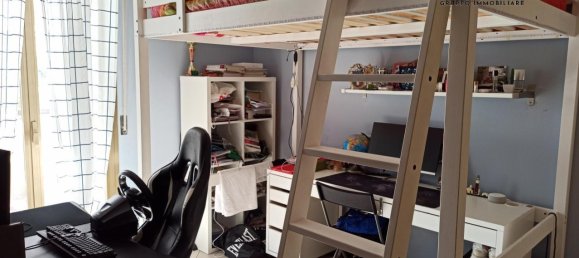 Квартира с 3 комнатами в Триест, Италия № 127907 8