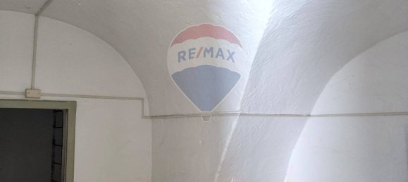 Дом с 6 комнатами в Монополи, Италия № 138237 17