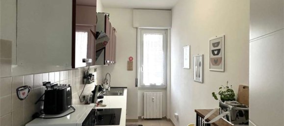 3 rooms Apartment in Seveso, Italy No. 211641 9