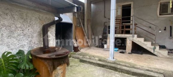 1 bedroom Apartment in Catignano, Italy No. 250814 4