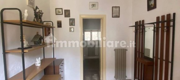 1 bedroom Apartment in Catignano, Italy No. 250814 12