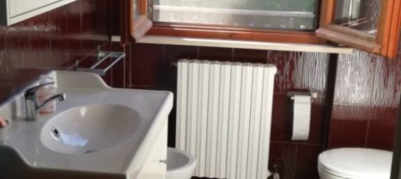 3 bedrooms Apartment in Osimo, Italy No. 340679 3