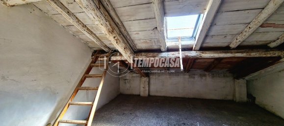 2-salle Appartement à Salsomaggiore Terme, Italy No. 268697 16