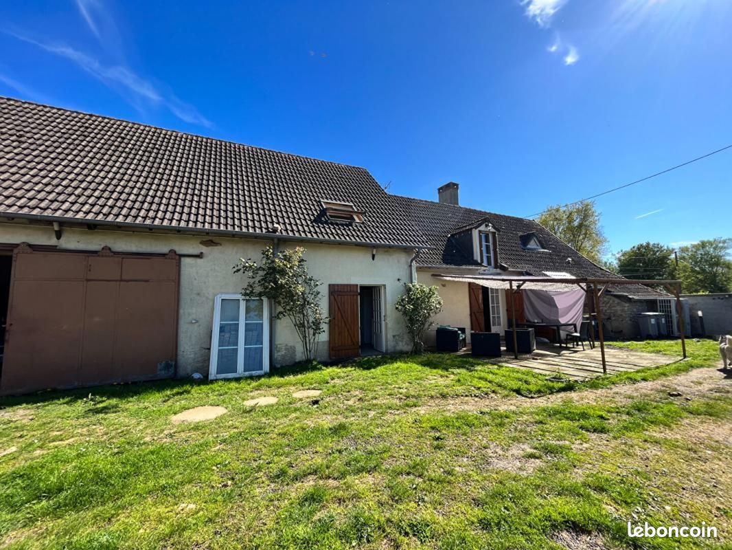 Дом с 3 спальнями в Круази, Франция № 61579