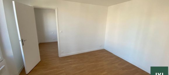 Apartamento de 1 dormitorio en Enghien-les-Bains, France No. 182971 8
