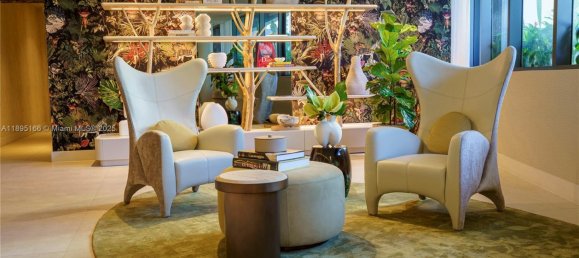 4 dormitorios propiedad comercial en venta en Miami, Miami-Dade, Florida, USA № 615926 18