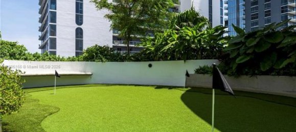 4 dormitorios propiedad comercial en venta en Miami, Miami-Dade, Florida, USA № 615926 9