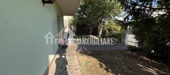 Villa de 4 dormitorios en Rivarolo Mantovano, Italy No. 273565 3