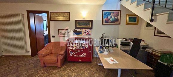 Villa de 4 dormitorios en Rivarolo Mantovano, Italy No. 273565 11