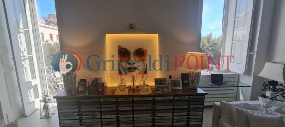 Apartamento de 8 habitaciónes en Lecce, Italy No. 57679 15