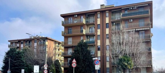 Apartamento de 4 divisões em Moncalieri, Italy N.º 40246 13