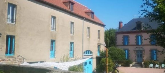 10 bedrooms House in Noyant-d'Allier, France No. 196532 4